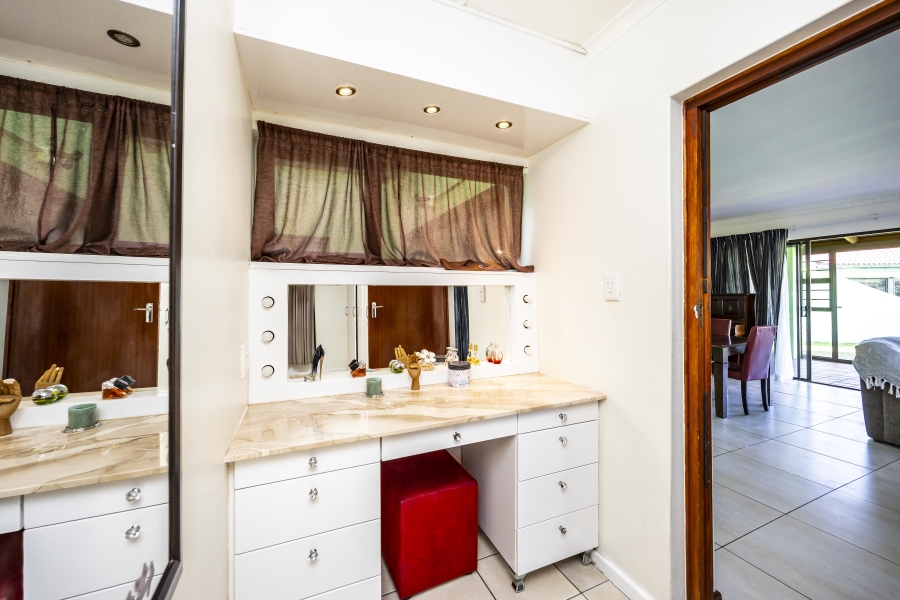 3 Bedroom Property for Sale in Quigney Eastern Cape
